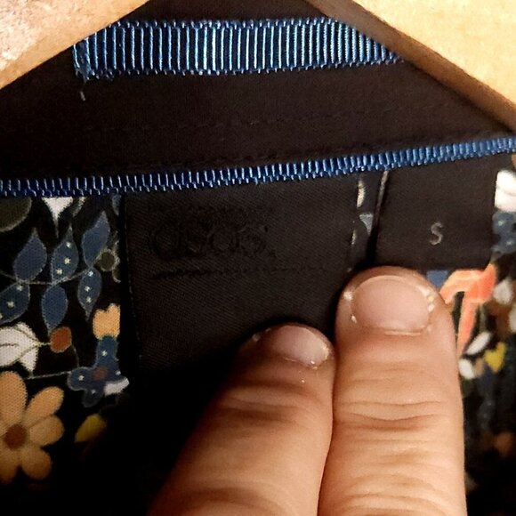 Asos Womens Black Floral Long Sleeve Button Down Shirt Small - Picture 4 of 4